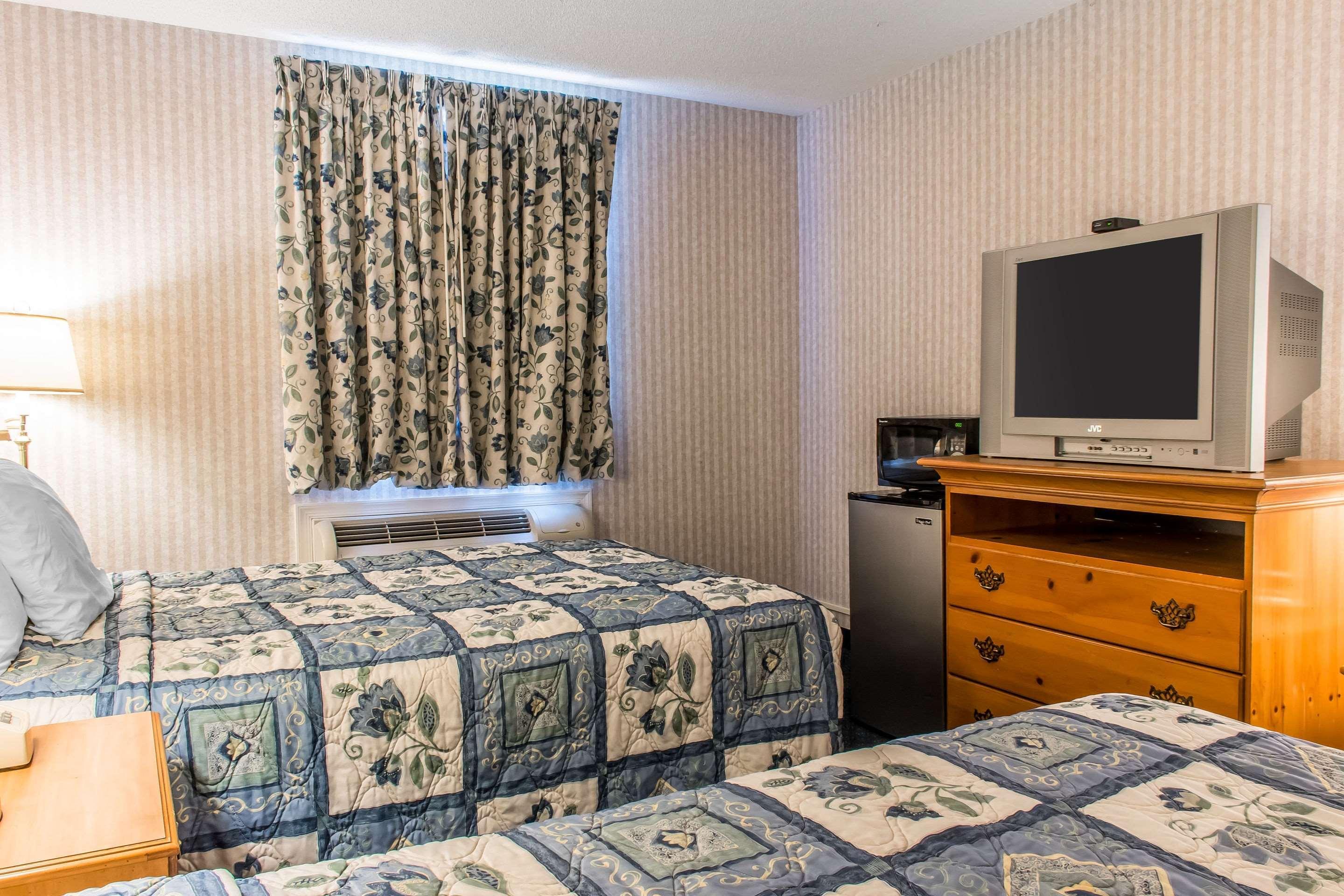 Smoketown  Rodeway Inn Amish Country מראה חיצוני תמונה