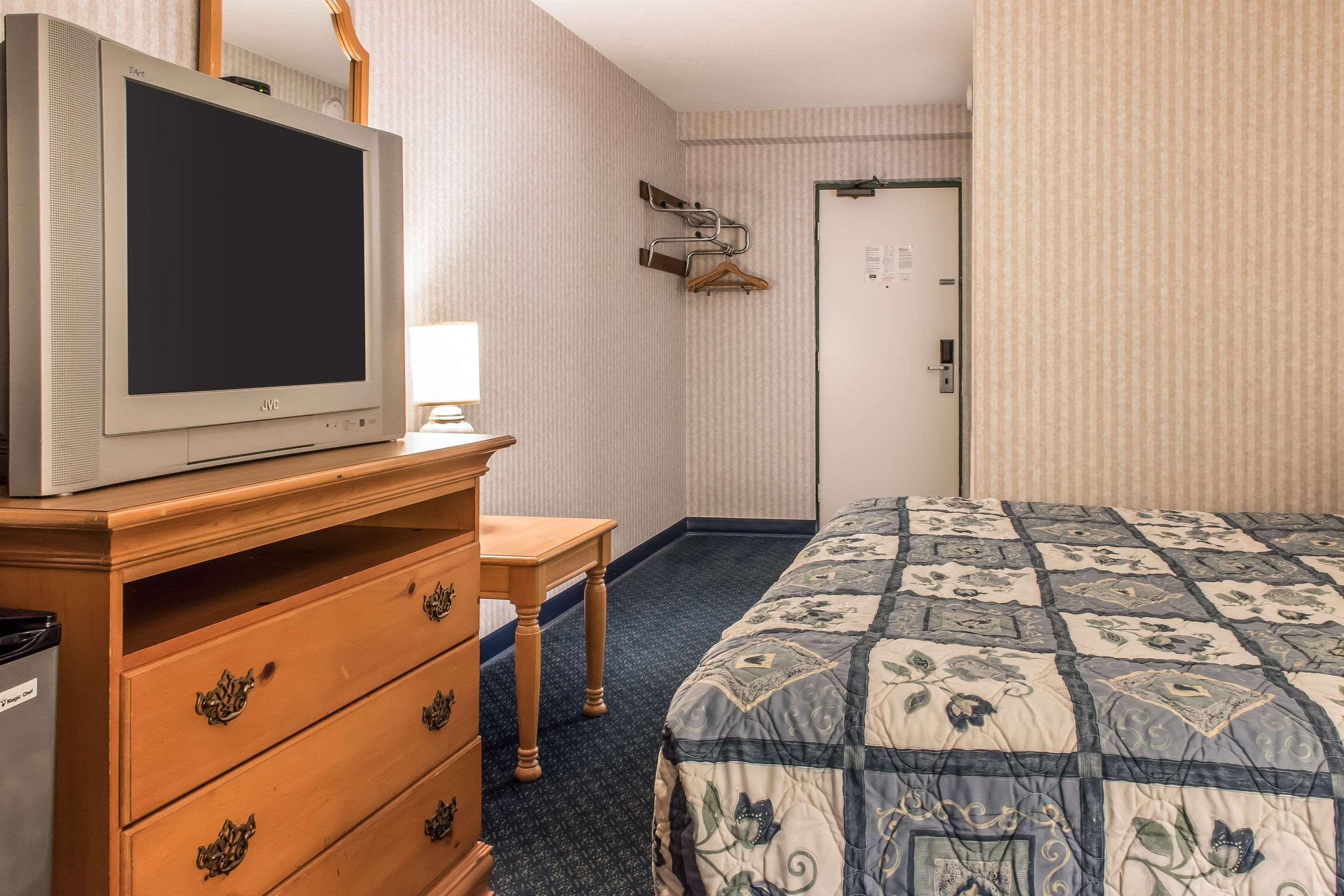 Smoketown  Rodeway Inn Amish Country מראה חיצוני תמונה