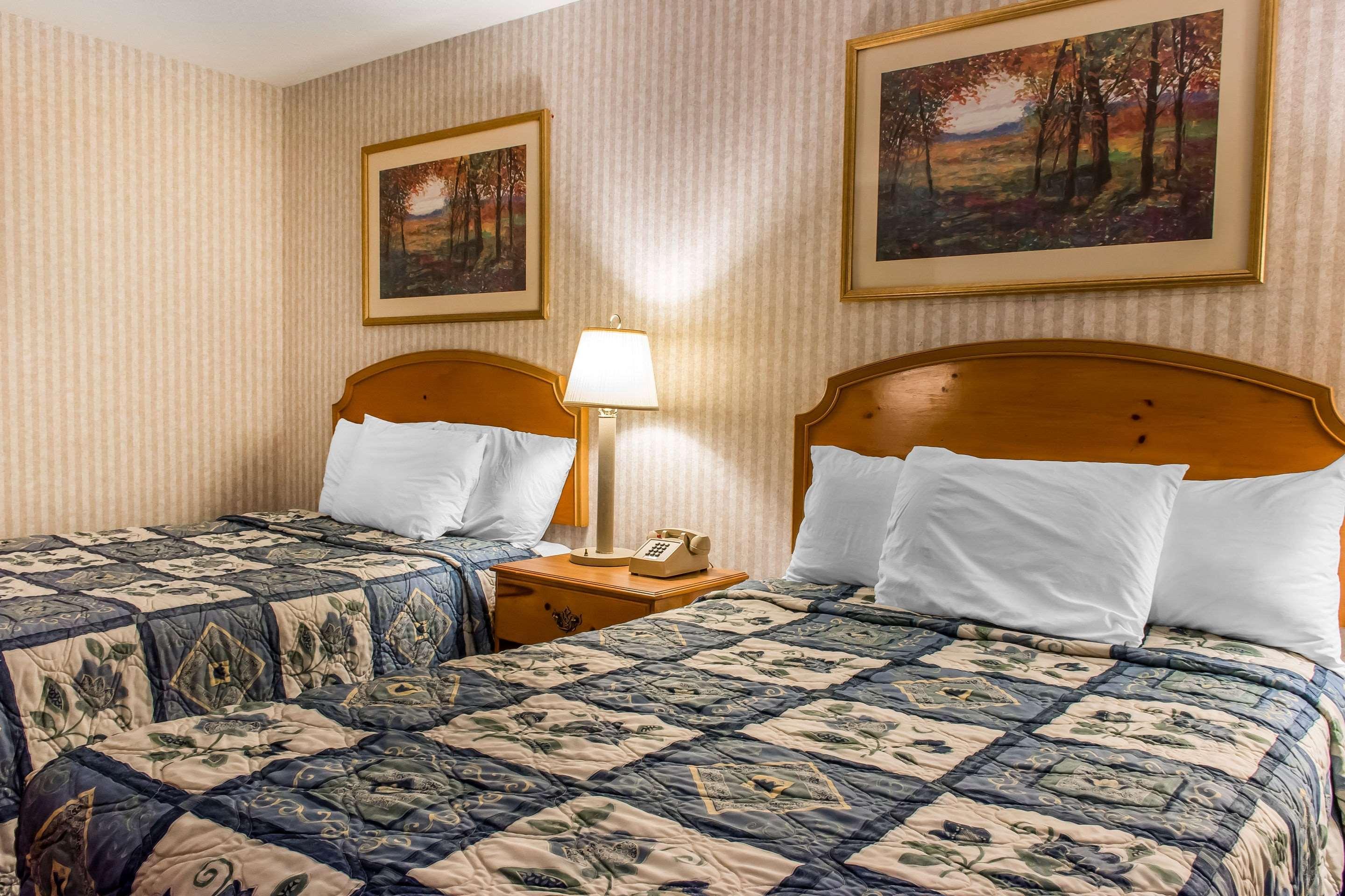 Smoketown  Rodeway Inn Amish Country מראה חיצוני תמונה